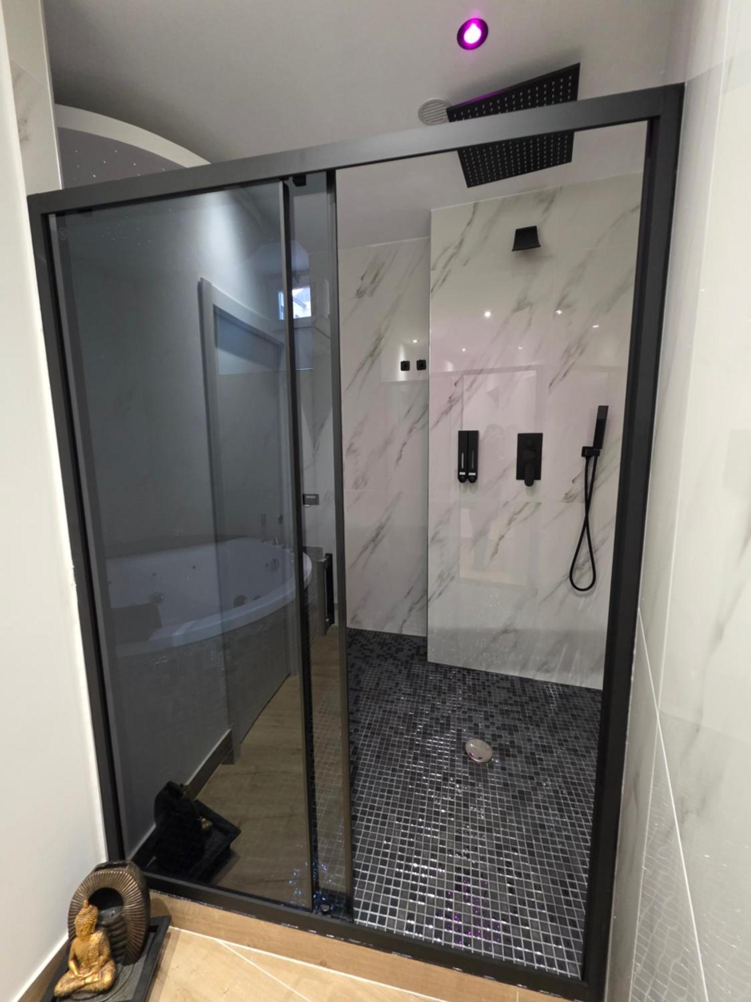 Elite Apartment *